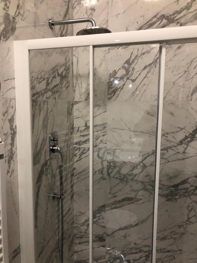 Tintoretto 4, 3 Grandi Da Letto, 2 Bagni * Venetië