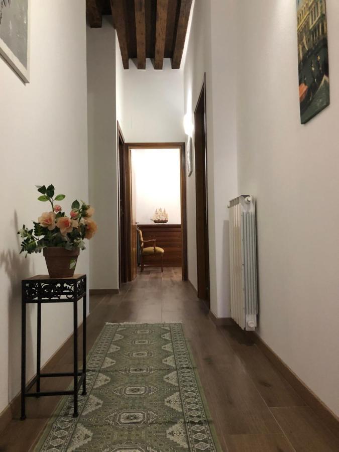 Tintoretto 4, 3 Grandi Da Letto, 2 Bagni Venetië
